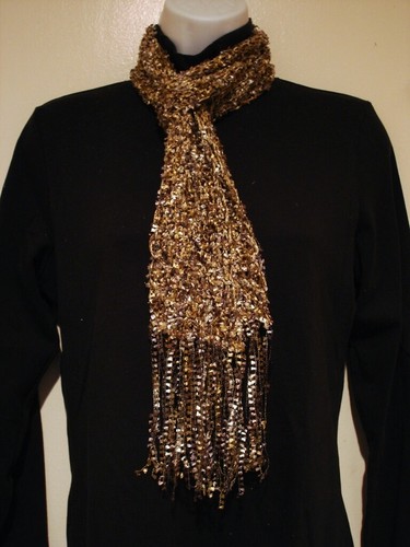 Hand Knit Scarf, Short Eyelash & thin yarn blend - Picture 24 of 25