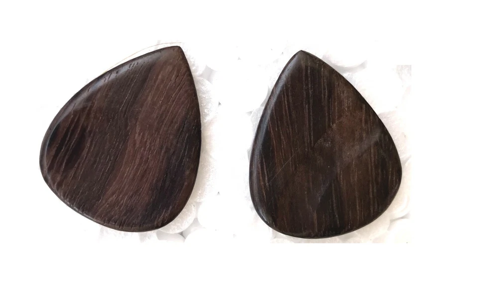 6 Sarod Jawa Pick Plectrum Set Traditional Crafted High Grade Coconut Shell - Image 2 of 4