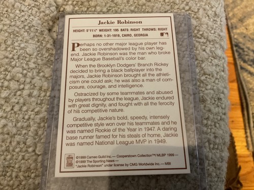 1999 Cooperstown Collection The Baseball Chess Set Card of Jackie Robinson - Picture 2 of 2