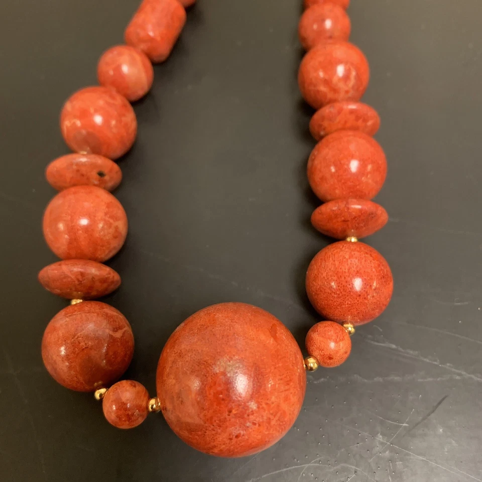 Collar de cuentas vintage Lee Sands rojo coral color chuchería costa suroeste Foto 3 de 4