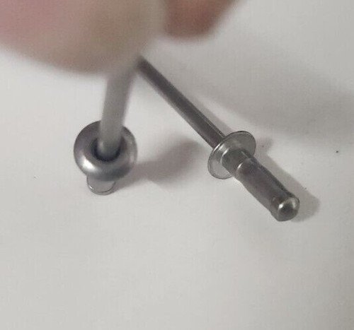 Genuine NOS N.O.S Original HSV ID Build Tag Rivets VU VY VZ Maloo R8 Ute - Picture 4 of 4