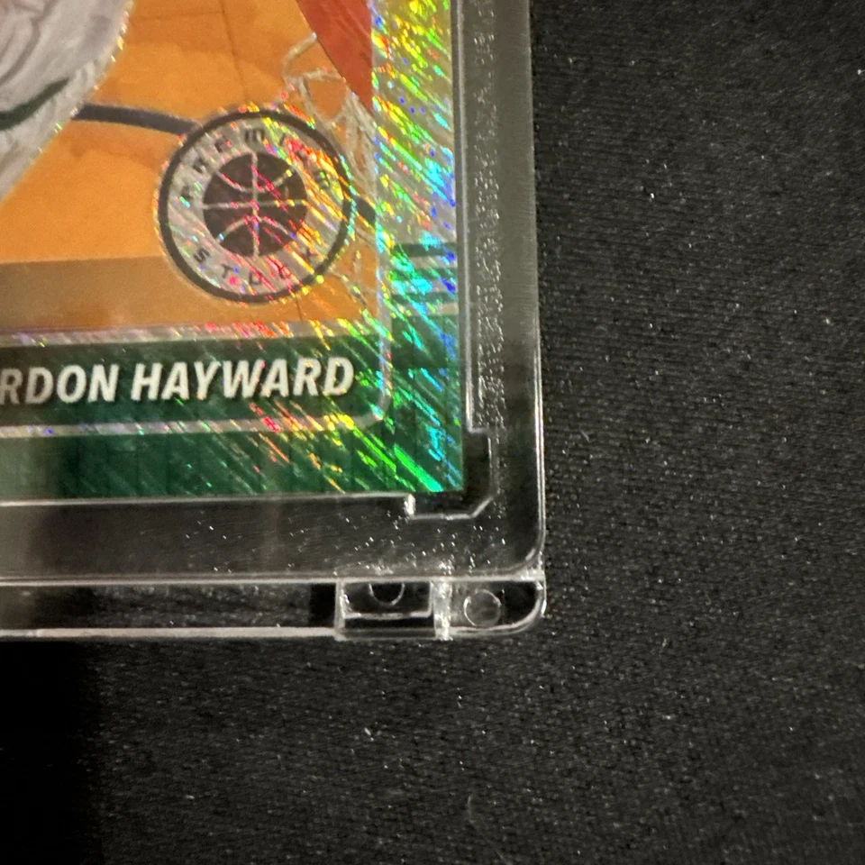 2019–20 Panini NBA Hoops Premium Stock мерцание золото /8 Гордон Хейворд No9  - Изображение 4 из 4