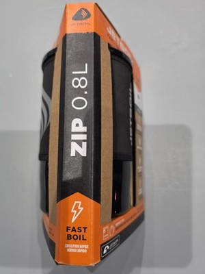 New Jetboil Zip 0.8 L Fast Boil System - Brand New In Box Free Shipping