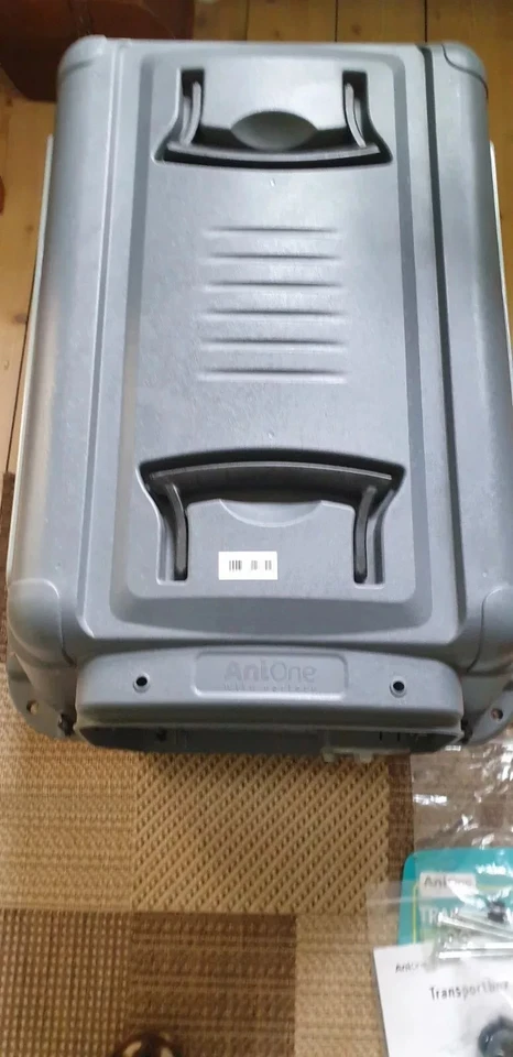 Transportbox Anione Wild Variety M – Sicher, stabil & bequem für Haustiere - Bild 3 von 3