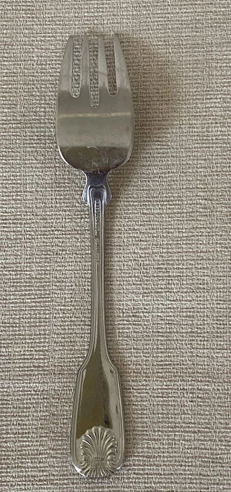 1961 Reed & Barton Luxury COLONIAL SHELL Salad Fork Stainless Steel 6 5/8" - Image 3 of 4