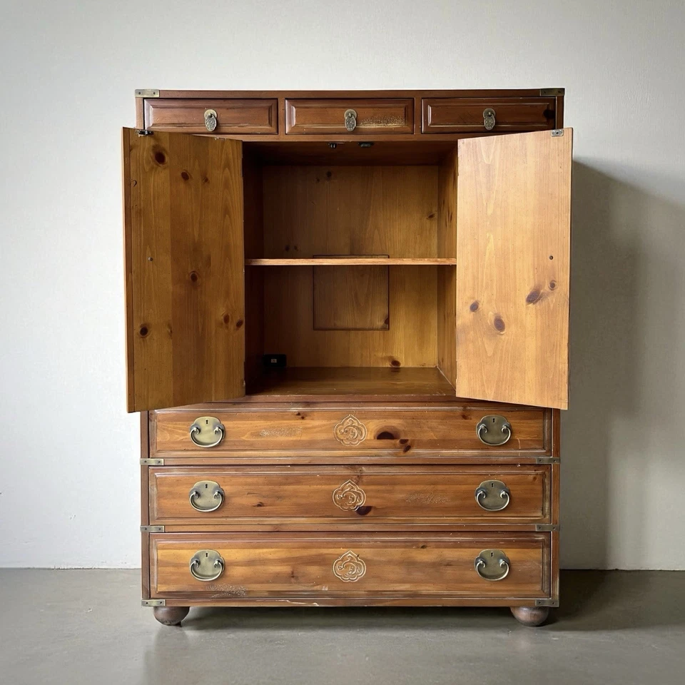 Cajonera vintage de campaña de pino Henredon - Envío GRATIS Foto 3 de 4