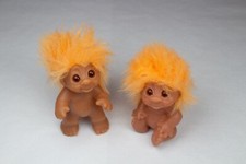Vintage Dam Trolls x2 1985 Baby Infant Orange Hair Amber Eyes Sitting excellent