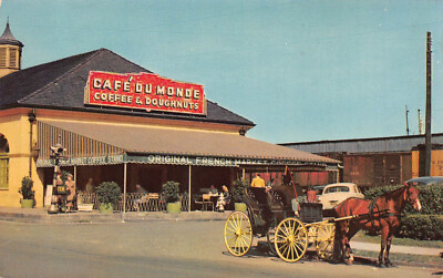 The Cafe Du Monde, Jackson Square New Orleans, Louisiana postcard unposted vtg