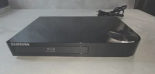 Samsung BD-FM57C Wi-Fi Blu-ray DVD Player with remote No Cable