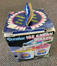 Donvier Ice Cream Maker Chillfast 1 quart Pink Rim in box