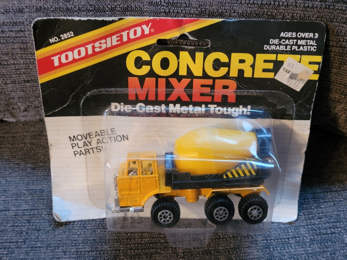 Vintage 1990 TootsieToy 2852 Die Cast Heavy Duty Dump Truck Free