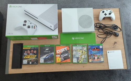 Microsoft Xbox One S 1TB – White und Controller in Top Zustand 5 Spiele