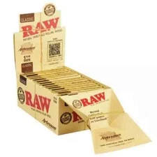 RAW ROLLING PAPERS CLASSIC ARTESANO 1 1/4 SIZE ✨ 15 PER BOX ✨ 50 LEAVES PER PACK