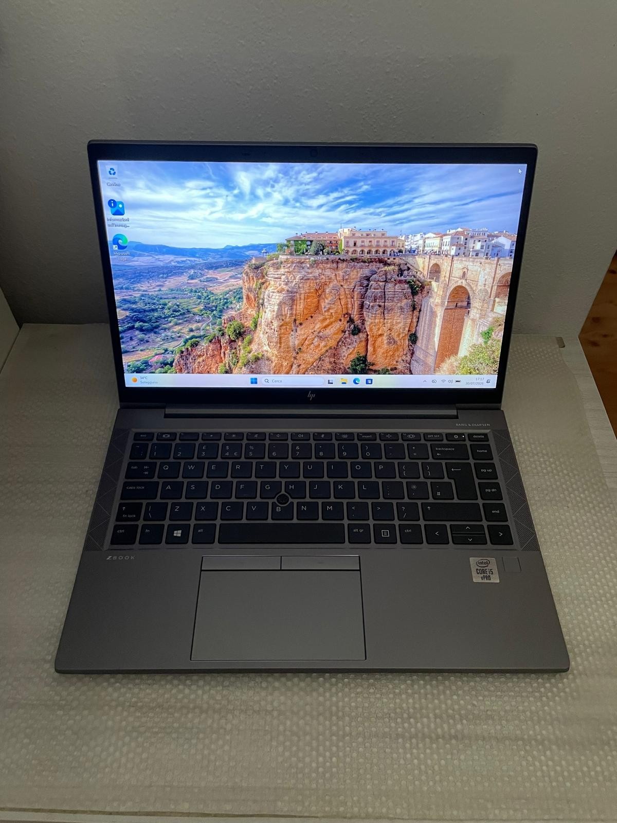 HP ZBook Firefly 14 G7 Laptop i5-10310U 1.7GHz 16GB RAM R256GB SSD Win11 COA