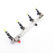 fuel rail injector nozzle left Maserati GRAN TURISMO M145 4.7 S