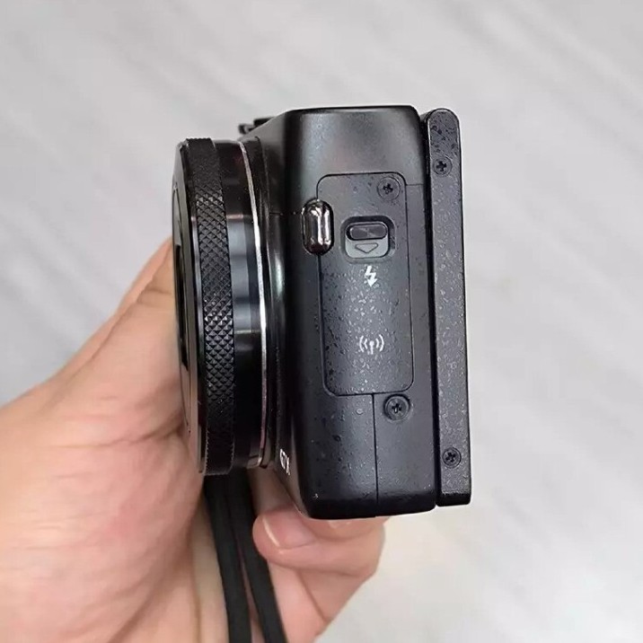 Canon PowerShot G7X Mark I Digital Camera 20.2MP WIFI NFC Compact
