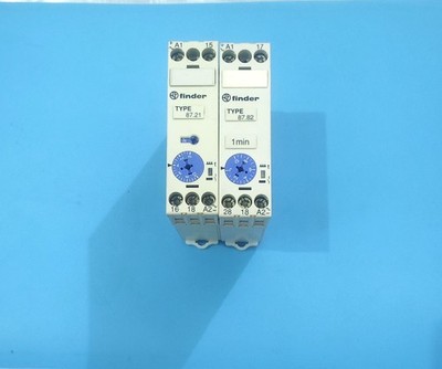 Finder 87.21 + 87.82 timer lot of2