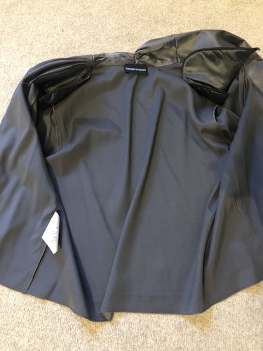 Armani Silk Cropped Coat/ Blouse, Grey TG 40. Uk 12. With Buttons And Neck Tie - Picture 5 of 12