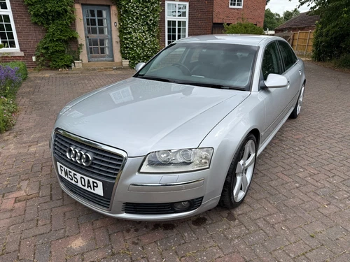 2005 Audi A8 Sport 3.0 V6 TDI Quattro