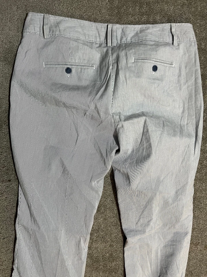 Calça feminina Kenar listrada azul e branca tamanho 12 - Imagem 4 de 4