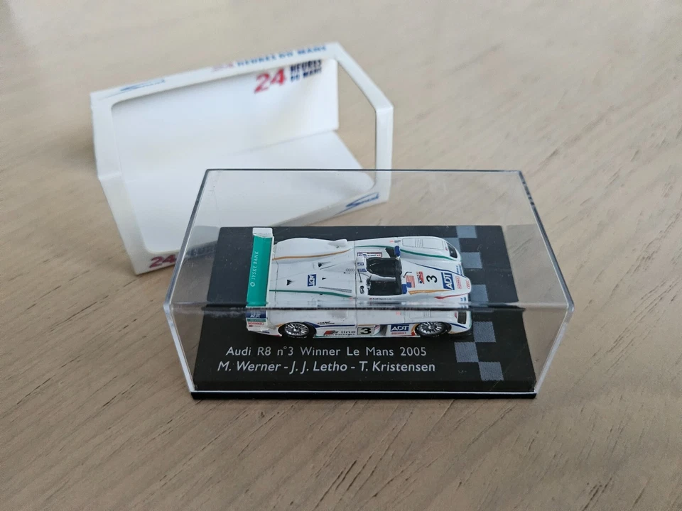 Audi R8 LMP1 2005 Le Mans ganador 1/87 modelos Spark Kristensen Lehto Werner Foto 3 de 4