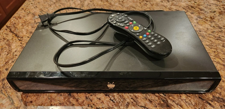 Tivo Roamio Plus TCD848000 Series 5 1TB DVR Device 6 Tuners w/Remote & TIVO Mini - Image 2 of 4