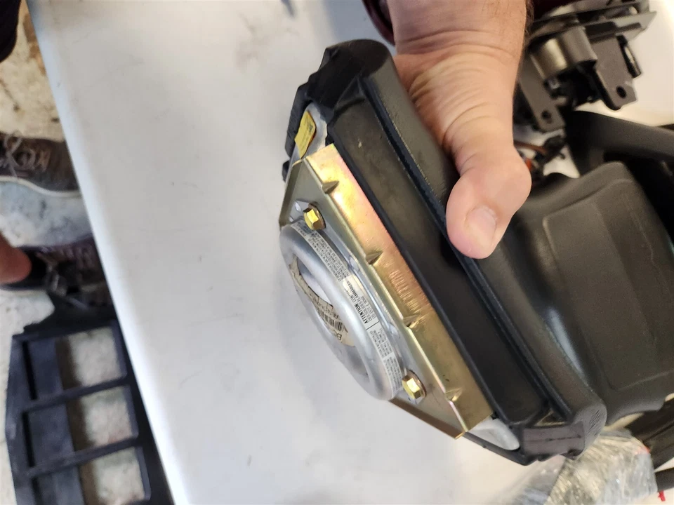 Chevrolet C4 Corvette 1990 airbag lado del conductor bonito airbag sin devoluciones Foto 4 de 4