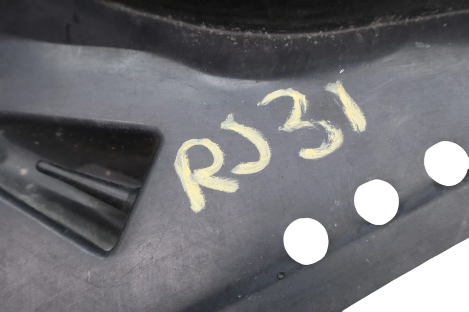 14-21 BMW i3 I01 painel de proteção contra respingos dianteiro direito sob a carroceria fabricante de equipamento original - Imagem 4 de 4