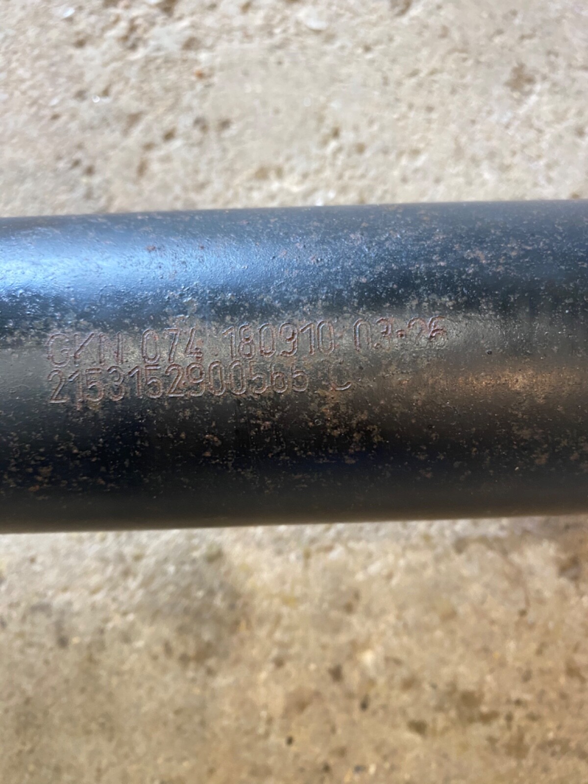 4.2L 4.7L OEM Rear Prop Drive Shaft 246688 Maserati GranTurismo