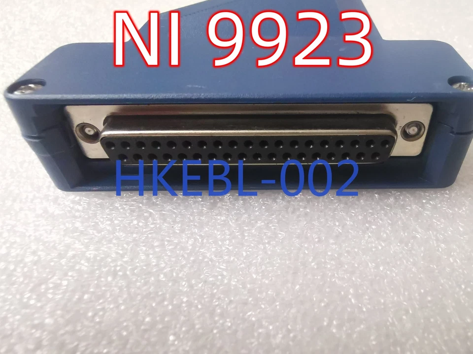Bloque de terminales de tornillo de montaje frontal National Instruments NI 9923 para cDAQ - Imagen 4 de 4