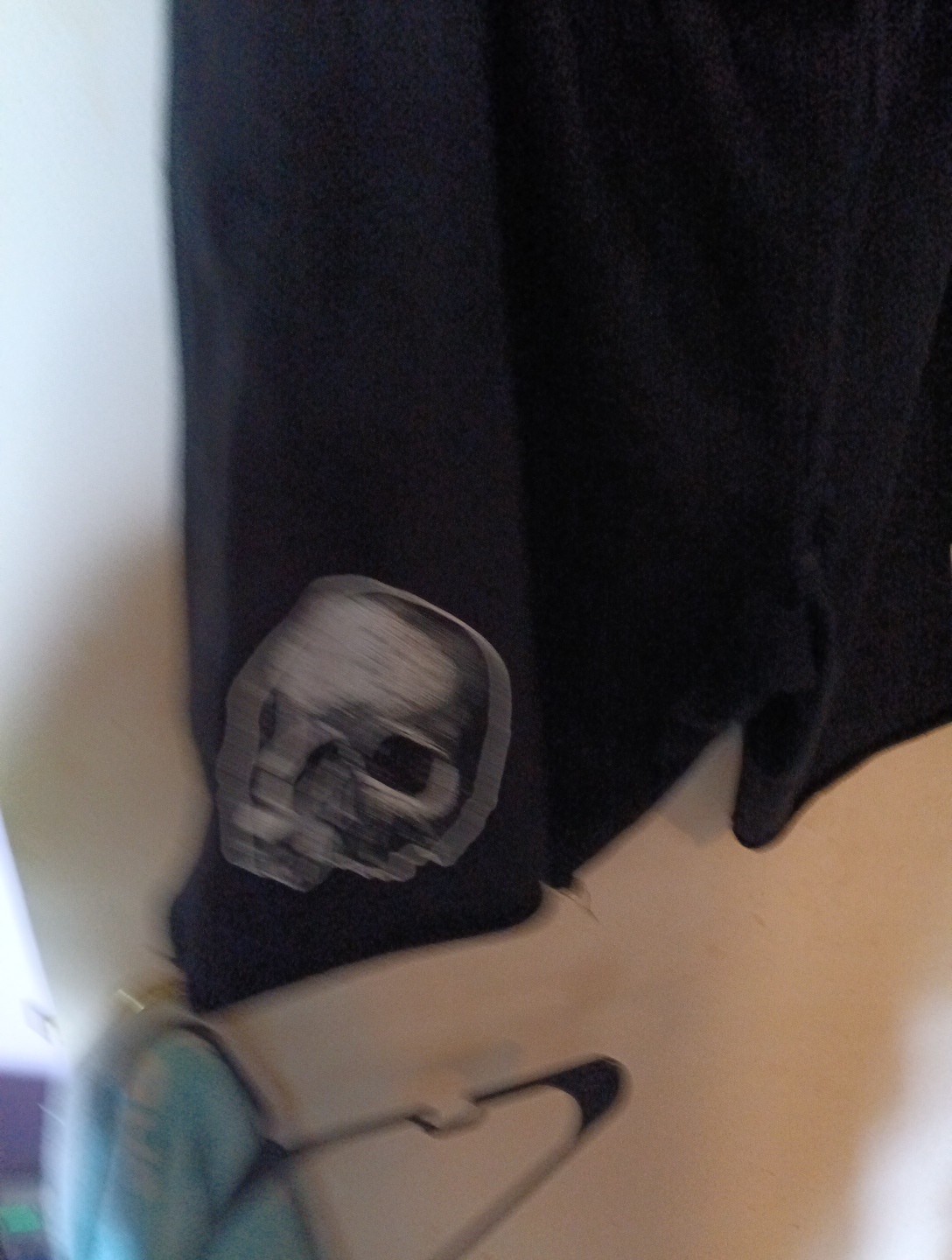 Picture 2 of 6