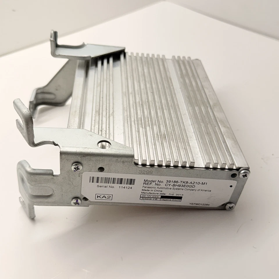 Amplificador de radio único original Honda Odyssey 2014 39186-TK8-A210-M1 OEM Foto 3 de 4