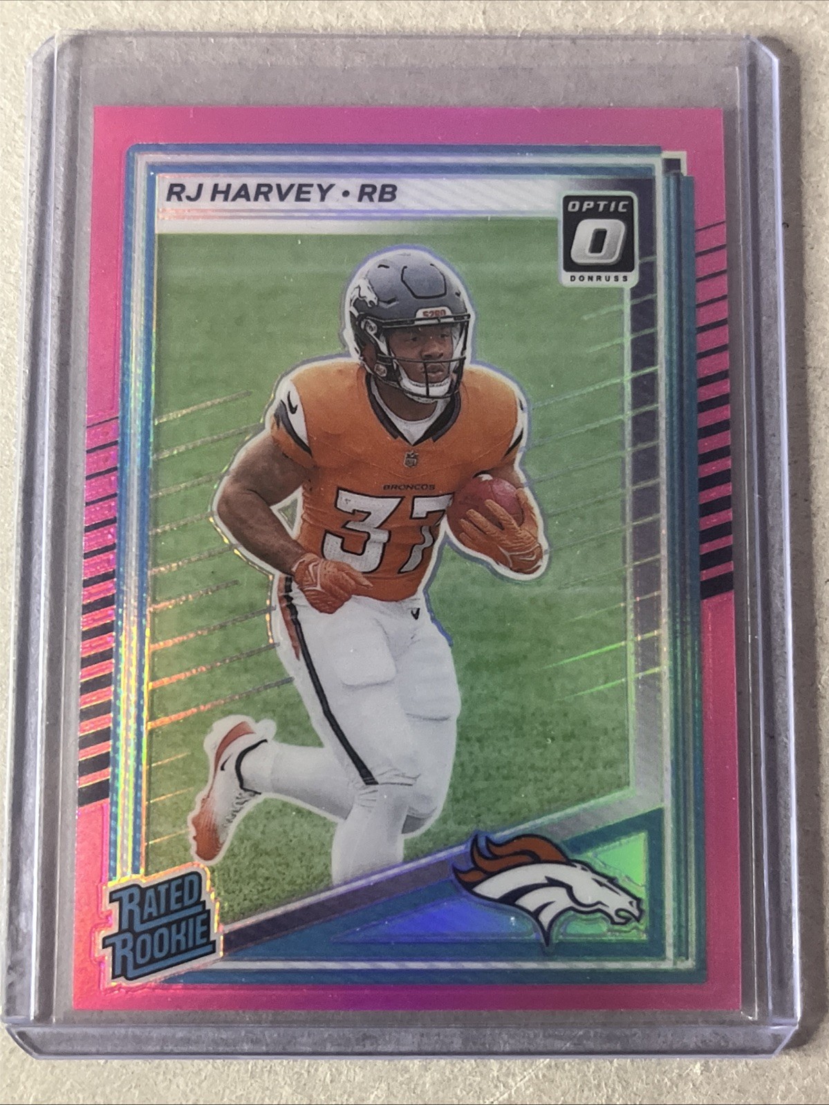 2025 Panini Donruss - Rated Rookie RJ Harvey #312 Optic Preview Pink Prizm (RC)