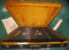 Dusty Strings Hammered Dulcimer 12/11 with Hard Case