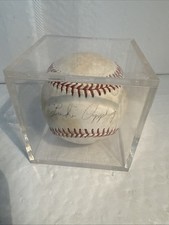 Check Out the World's Biggest Autographed Baseball Collection 13