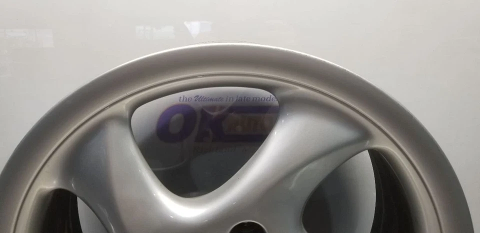 2000 PORSCHE 911 996 CARRERA 18X7.5 CURVED 5 SPOKE WHEEL RIM SILVER - Image 2 of 4