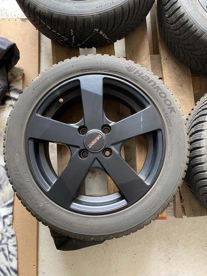 Winterreifen von Hankook komplett Set 4 Reifen plus Felgen von Dezent - Bild 4 von 4