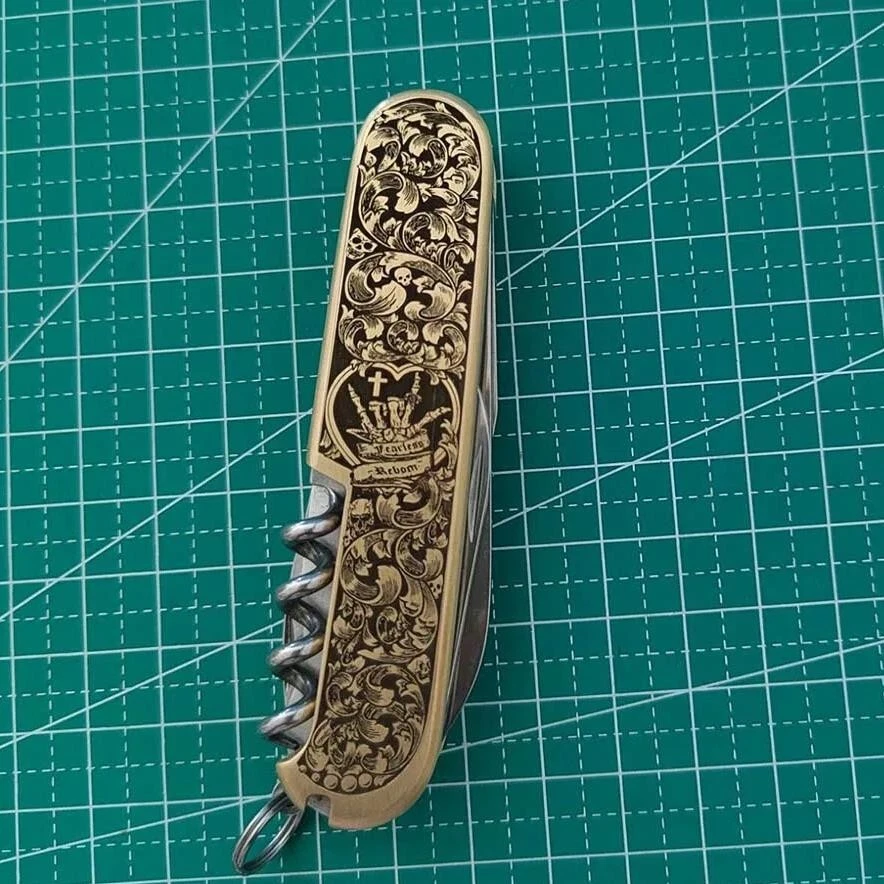 1 juego de básculas de mango de latón puro hechas a medida para navaja suiza Victorinox de 91 mm Foto 4 de 4