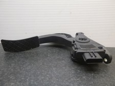 AUDI A6 2.0 TDI 2016 GASPEDAL (ELEKTRONISCH) 8K1723523A