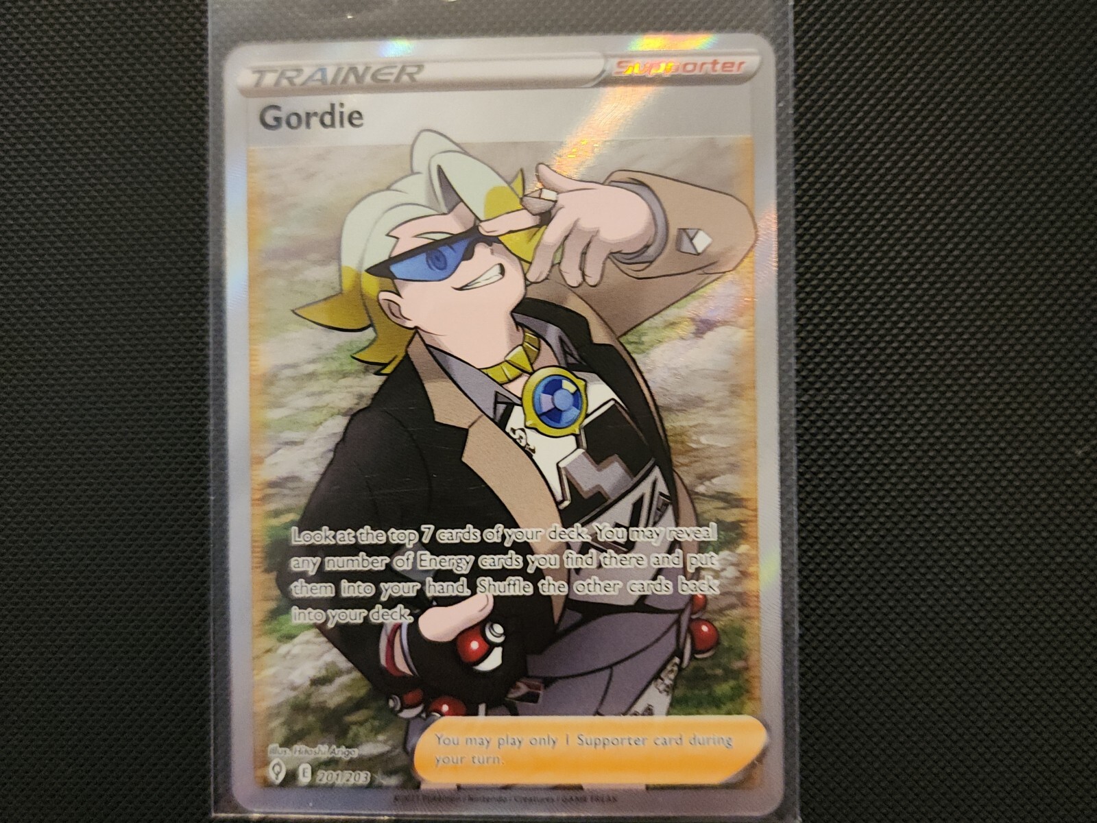 Gordie Full Art Trainer 201/203 Evolving Skies NM/Mint
