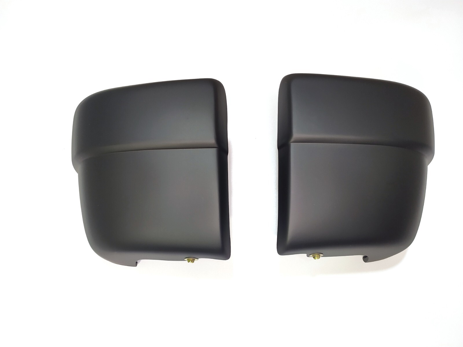 Fits Isuzu Rodeo Rear Bumper Caps covers ends Set 2 pieces LH RH