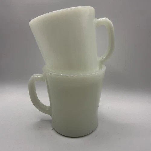 2 Vintage Anchor Hocking Fire King Milk Glass D Handle Coffee Cup Mugs