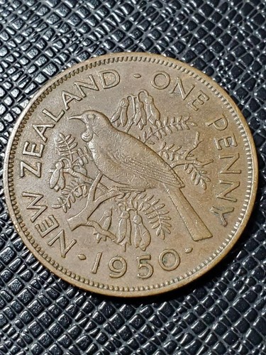 2267. 1950 New Zealand George VI, 1 penny.