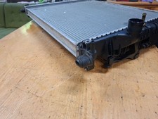Mercedes-Benz GL X164 2007 Wasserkühler A2515000804 Diesel KMP22115 Mercedes-Benz GL X164 2007 Wasserkühler A2515000804 Diesel KMP22115