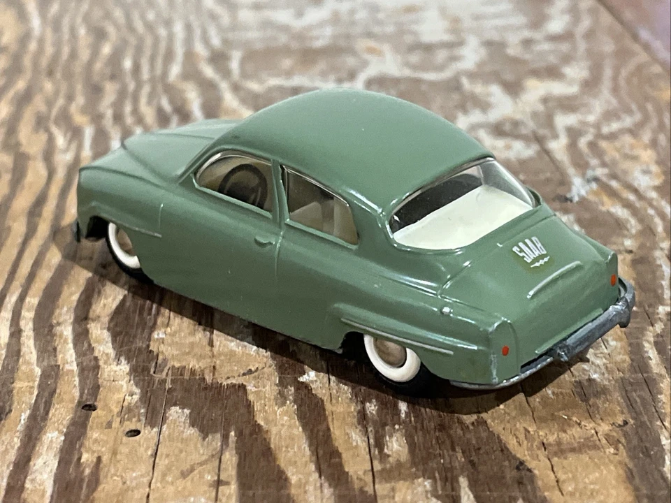 TEKNO SAAB 96 827 CAR FOR PARTS/REPAIR 1:43 DENMARK SAGE GREEN - Image 3 of 4