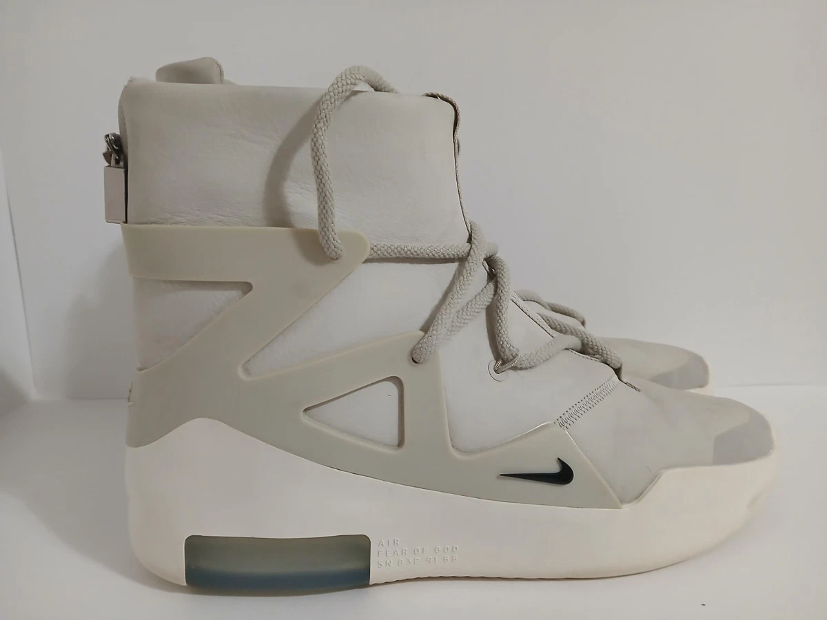 Preços baixos em Nike Air Fear Of God 1 Black | eBay
