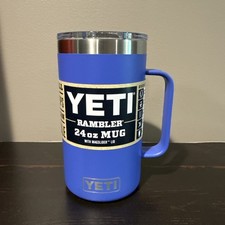 Taza YETI Rambler 24 oz con tapa MagSlider - violeta ultramarino