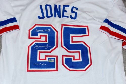 ANDRUW JONES "BRAVES HOF & 10x GG" Signed JERSEY + Beckett witness COA W3770 - Picture 4 of 5