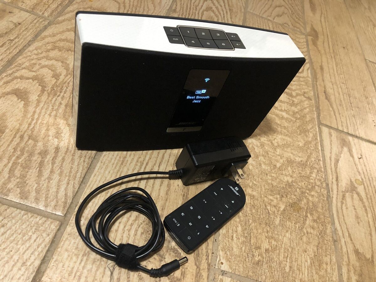 Bose SoundTouch Portable Wireless Music System White & Black Bose SoundTouch Portable Wireless Music System White & Black