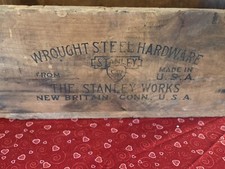 VINTAGE THE STANLEY WORKS WROUGHT STEEL HARDWARE WOOD CRATE BOX  NEW BRITTON CT.